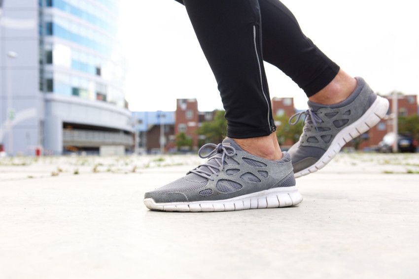 10 clever sneaker hacks