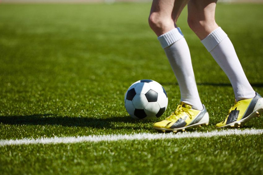 How to buy soccer shoes