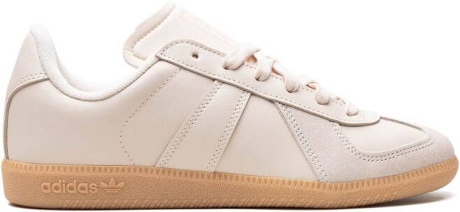 Adidas Handball Spezial "S.E.E.D. Scarlet Gold Paint Splatter" sneakers Red