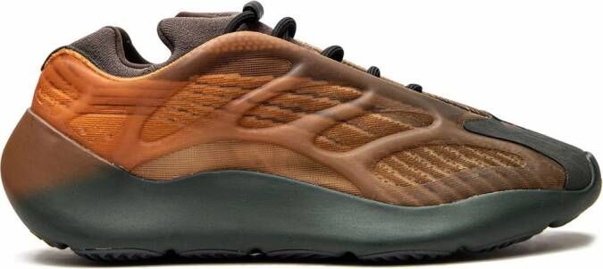 Adidas Yeezy 700 V3 "Copper Fade" sneakers Brown