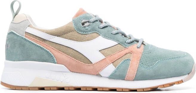 Diadora panelled low-top sneakers Blue