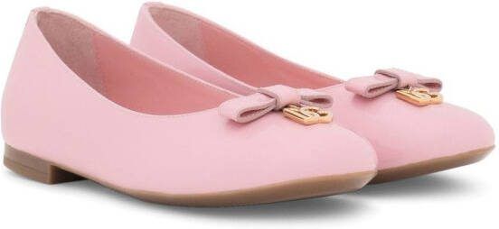 Dolce  Gabbana Kids DG-logo patent leather ballerina shoes Pink