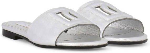 Dolce  Gabbana Kids foiled-effect leather sandals Silver