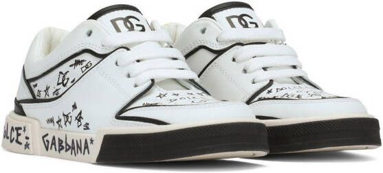 Dolce  Gabbana Kids graffiti-print low-top sneakers White