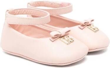 Dolce  Gabbana Kids logo-plaque leather ballerina flats Pink