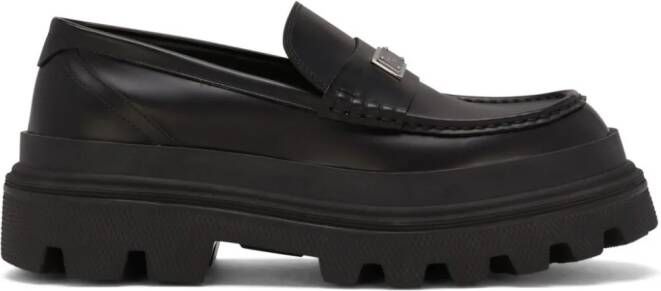 Dolce  Gabbana logo-plaque leather loafers Black