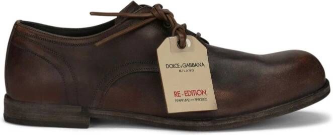 Dolce  Gabbana logo-tag leather derby shoes Brown