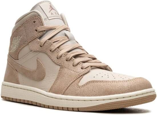 Jordan Air 1 Mid SE "Legend Light Brown" sneakers Neutrals