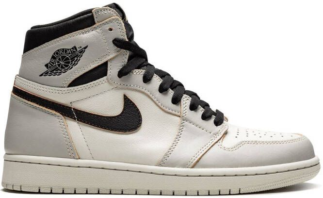 Jordan Air 1 SB Retro High OG "NYC To Paris" sneakers Grey
