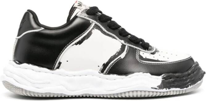 Maison MIHARA YASUHIRO logo-patch faded-effect sneakers White