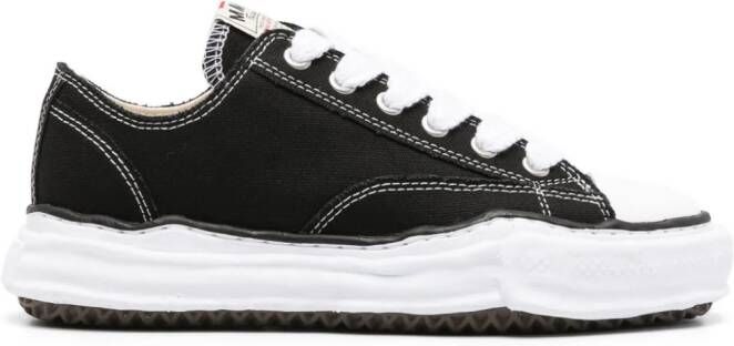 Maison MIHARA YASUHIRO Blakey logo-patch sneakers Black