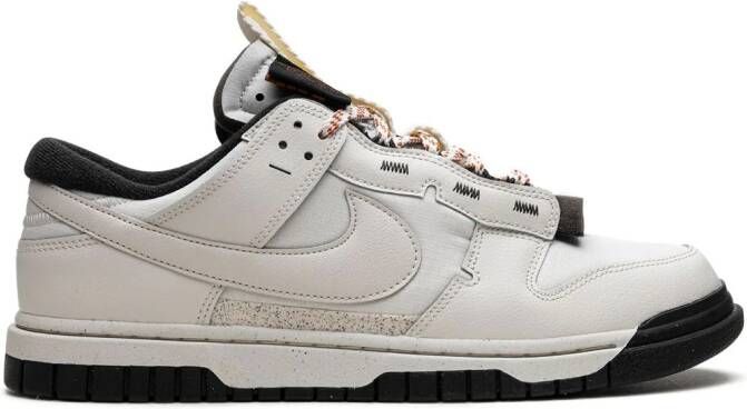 Nike Zoom Vomero 5 "Light Bone Medium Olive" sneakers Neutrals