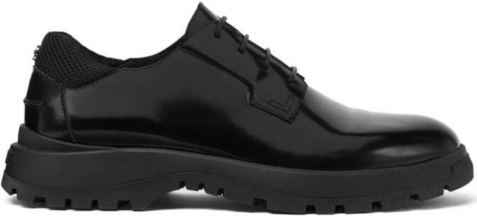 Versace patent leather derby shoes Black