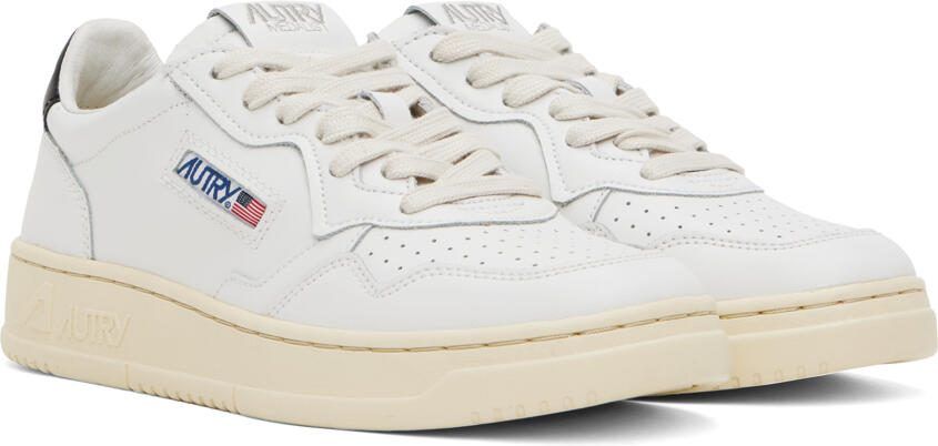 AUTRY White  Black Medalist Low Sneakers - Picture 2