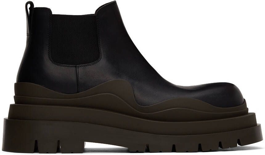 Bottega Veneta Black  Green Tire Chelsea Boots - Picture 4