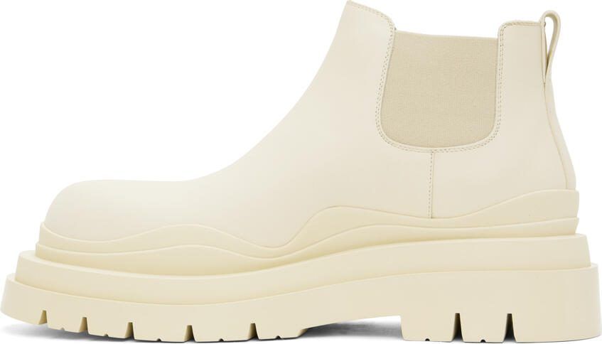 Bottega Veneta Off-White Tire Chelsea Boots - Picture 3