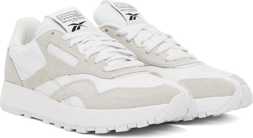 Maison Margiela White Reebok Edition Tabi Sneakers - Picture 2