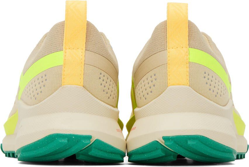 Nike Beige React Pegasus Trail 4 Sneakers