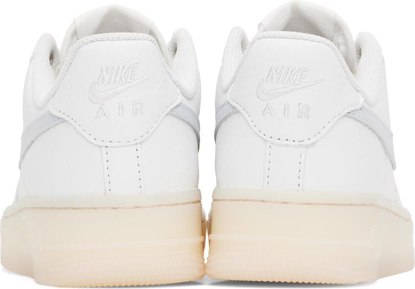 Nike White Air Force 1 '07 Sneakers