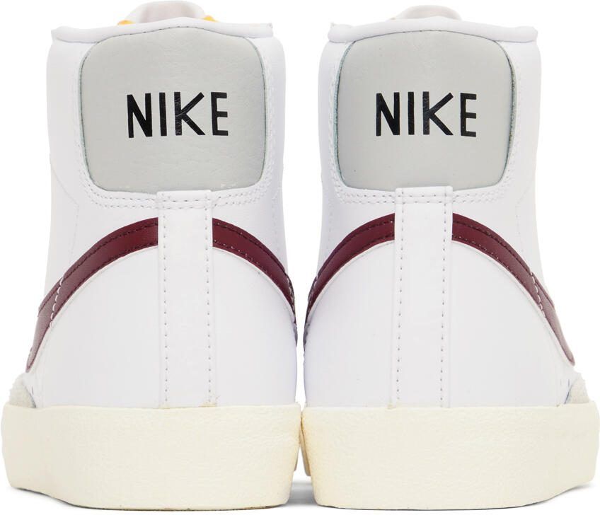 Nike White  Red Blazer Mid '77 Vintage Sneakers