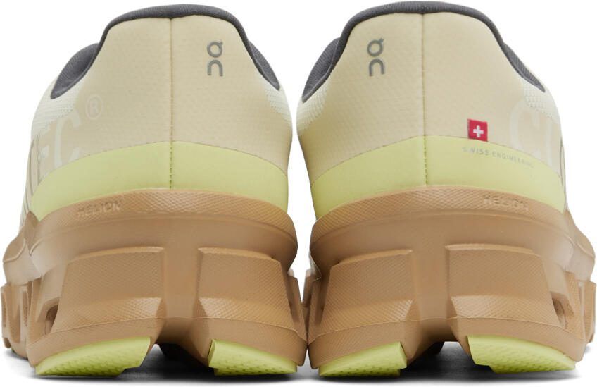 On Beige Cloudm ster Sneakers