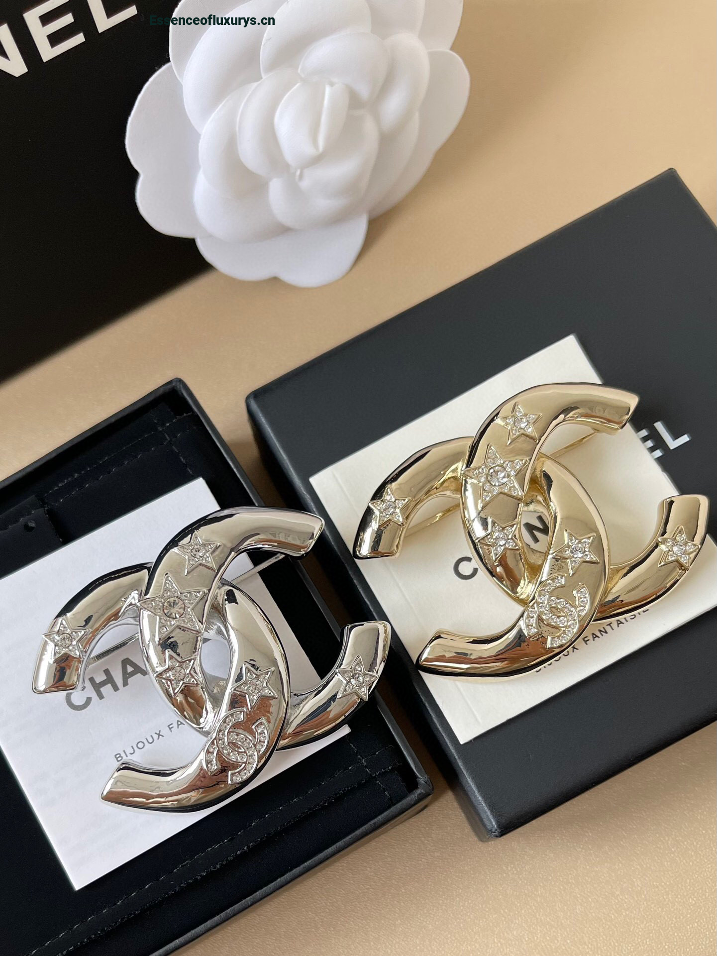 Chanel Strass CC Star Brooch