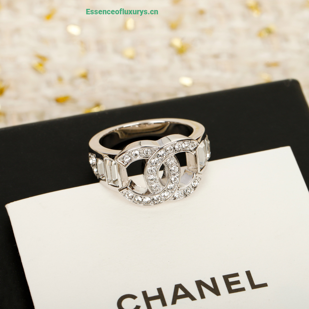 Chanel Crystal CC Logo White Gold Rings