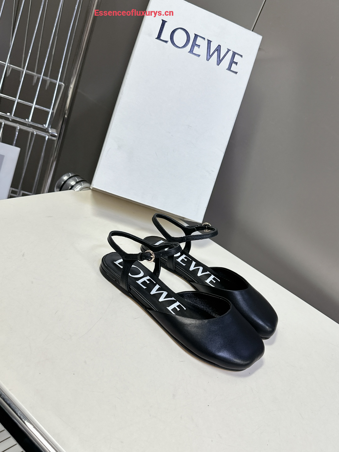 Loewe Black Leather Flat Shoes