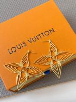 Louis Vuitton LV Breeze Earrings